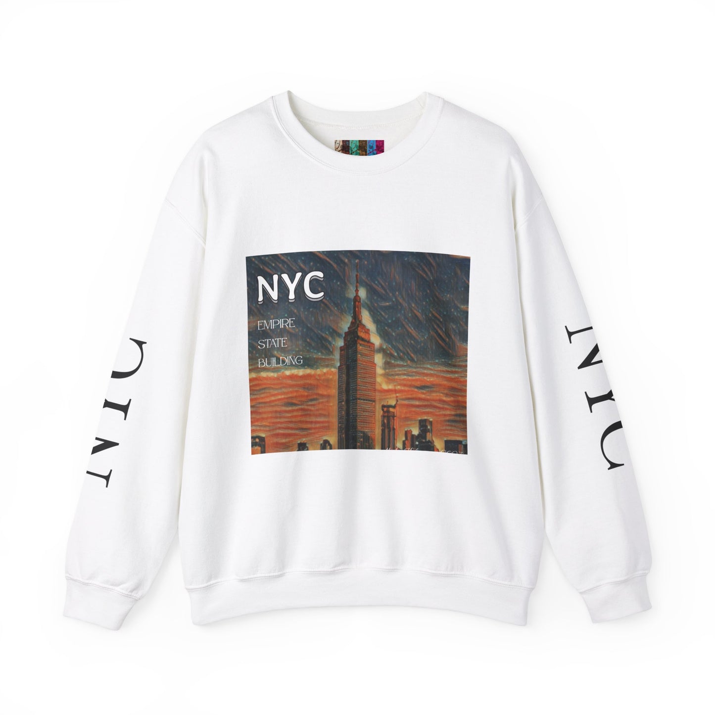 Sweatshirt with "NYC Empire State Building".