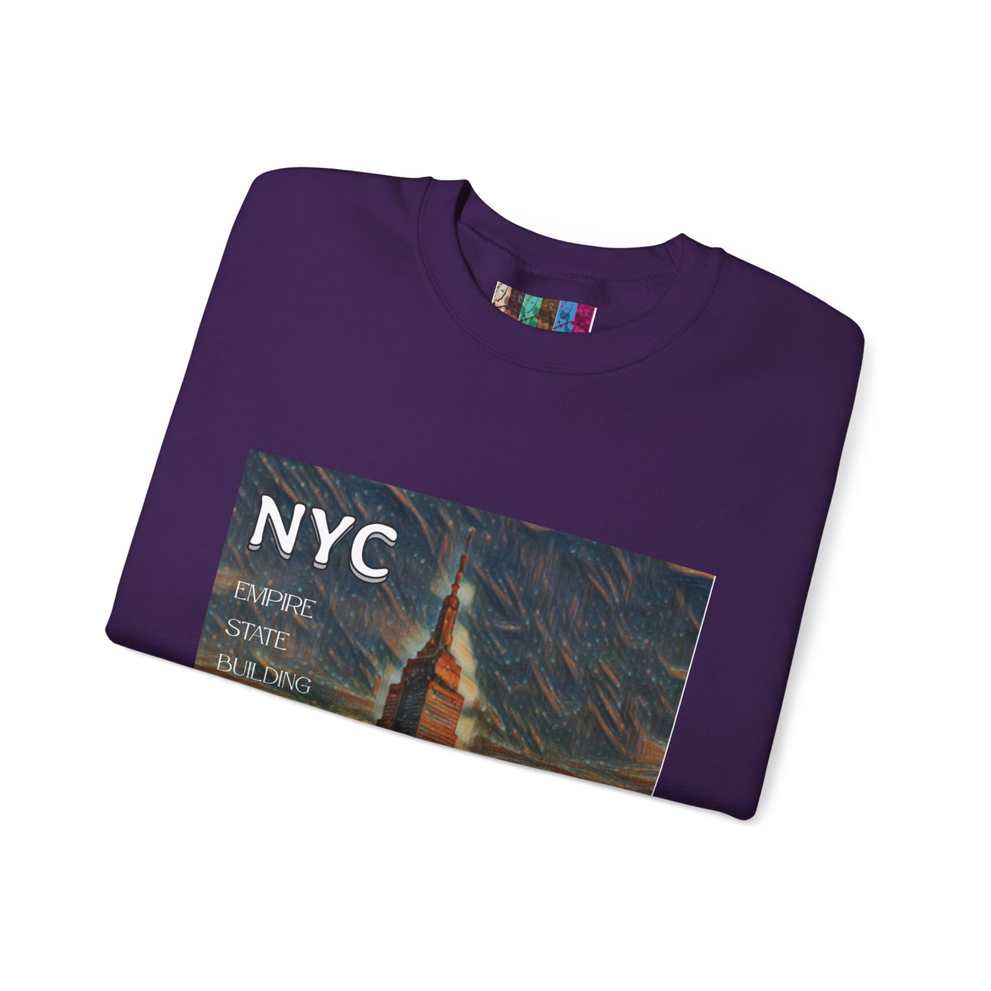 Sweatshirt with "NYC Empire State Building".