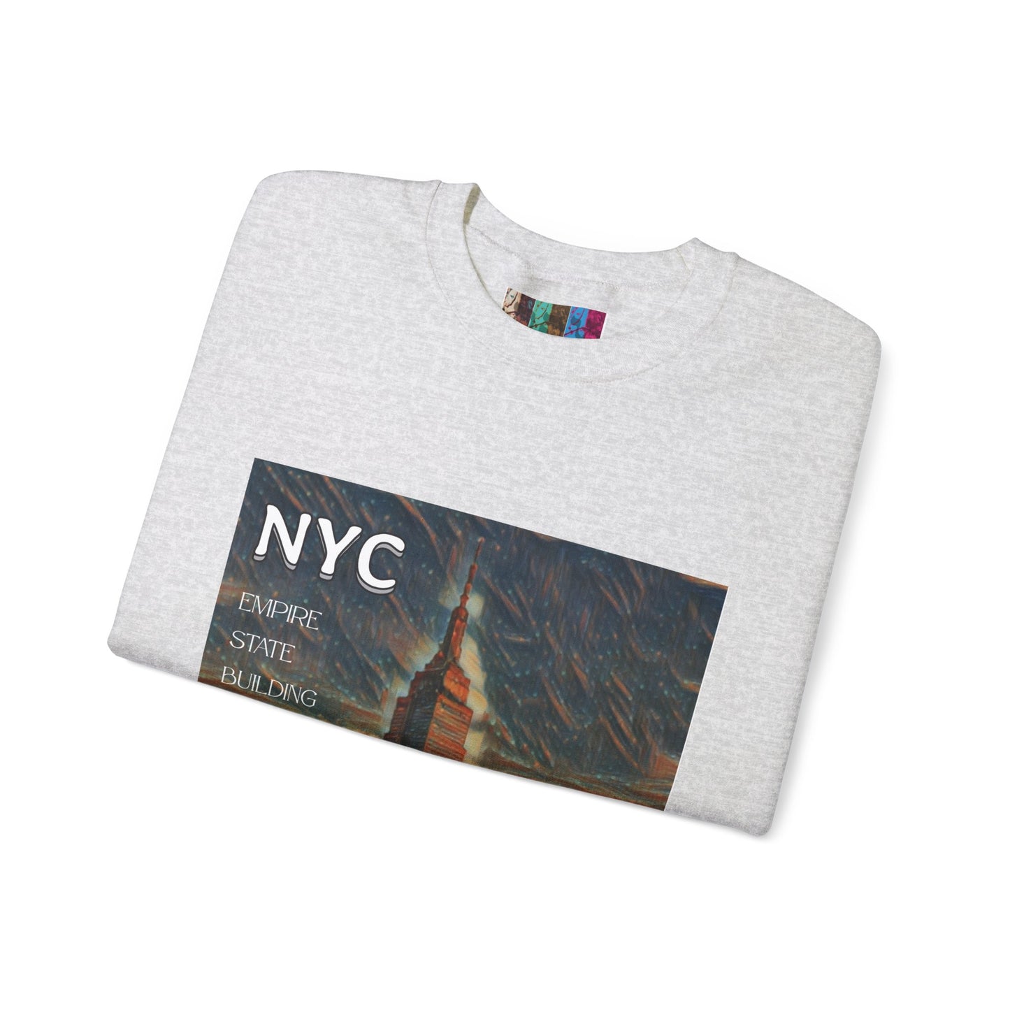 Sweatshirt with "NYC Empire State Building".