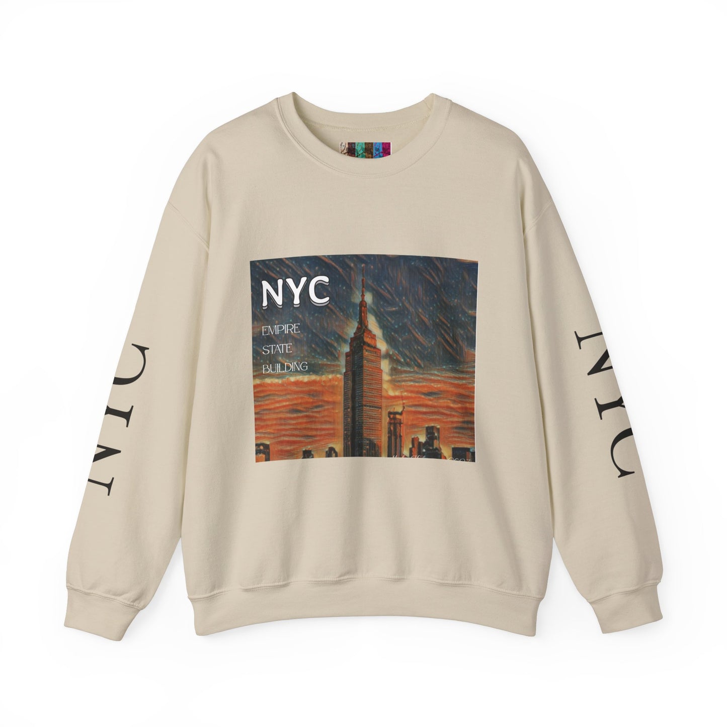 Sweatshirt with "NYC Empire State Building".