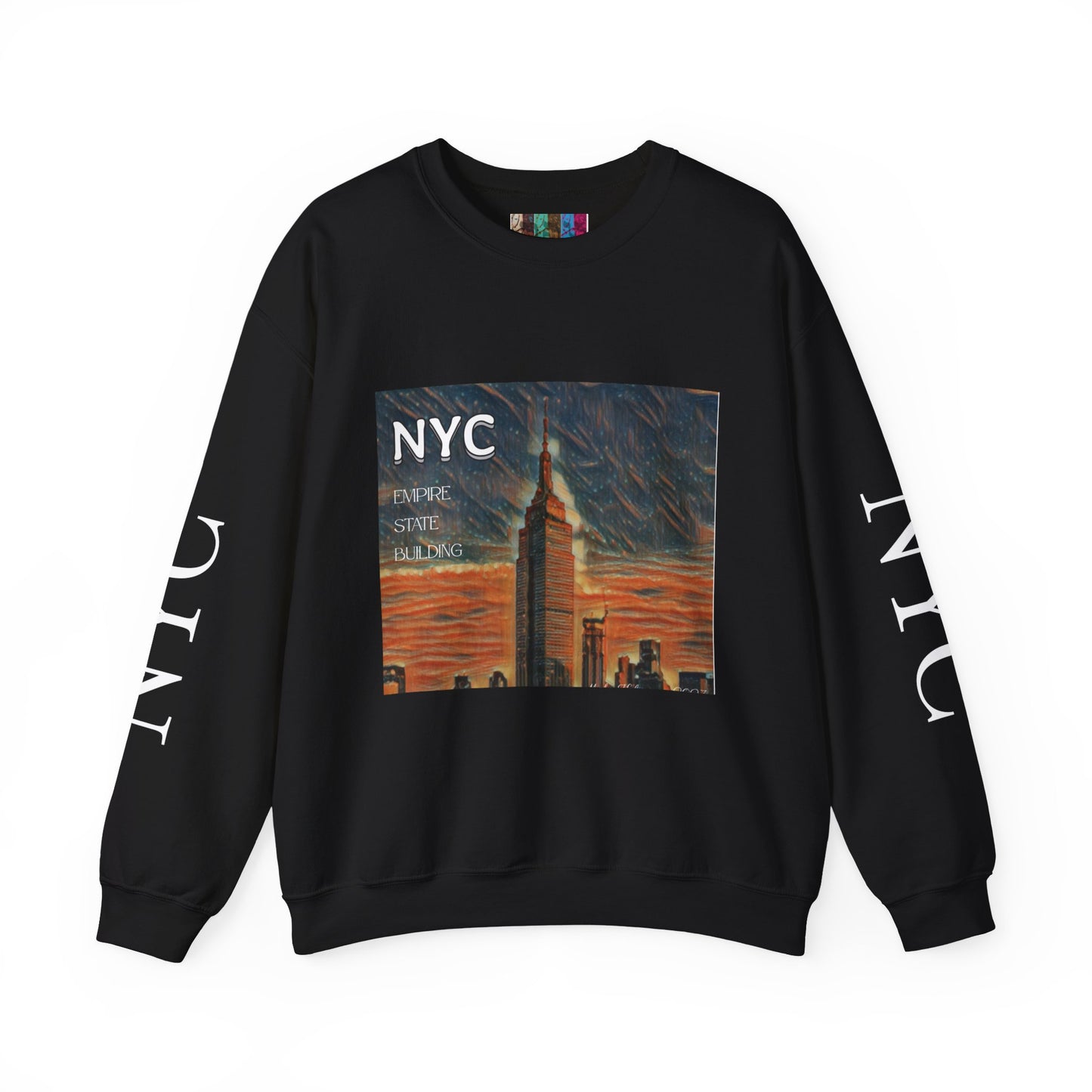 Sweatshirt with "NYC Empire State Building".